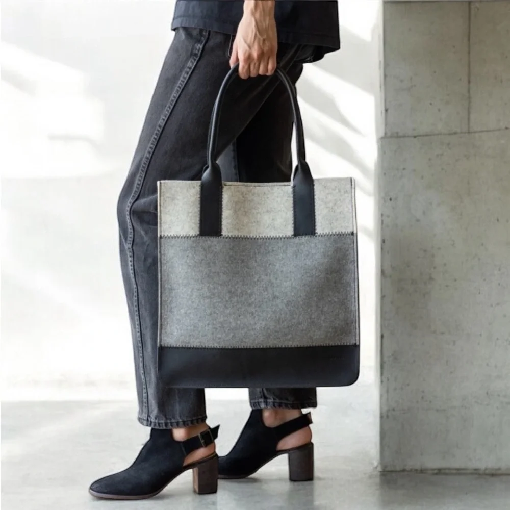 NEW! GRAF LANTZ JAUNT MERINO WOOL FELT TOTE GRANITE/BLACK